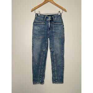Anthropologie Pilcro The Wanderer Mid-Rise Relaxed Jean Size 26P Utility